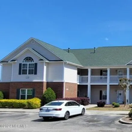 Rent this 3 bed condo on 1608 Willoughby Park Road in Wilmington, NC 28412