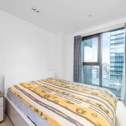 Rent this 3 bed apartment on Meta in 10 Brock Street, London
