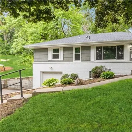 Buy this 3 bed house on 11941 Bradford Rd in Minnetonka, Minnesota