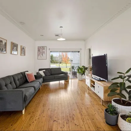 Image 3 - Heathwood Avenue, Lavington NSW 2641, Australia - Apartment for rent