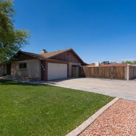 Buy this 3 bed house on 1586 East Grove Avenue in Mesa, AZ 85204