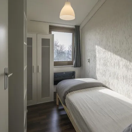 Rent this 5 bed room on Bijlmerdreef 743 in 1103 TA Amsterdam, Netherlands