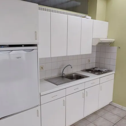 Rent this 1 bed apartment on Fritz De Beulestraat 74 in 9000 Ghent, Belgium