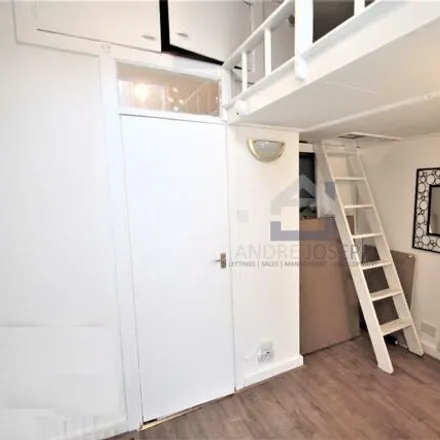 Rent this studio apartment on Cathles Road in London, SW12 9LE