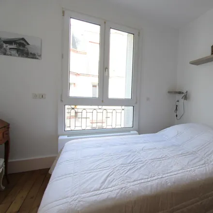 Rent this 1 bed apartment on 7 Rue Montcalm in 75018 Paris, France