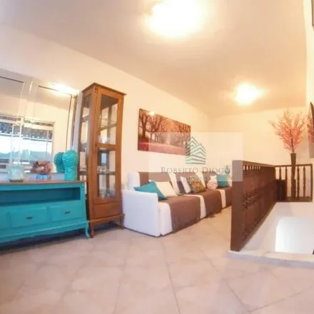 Rent this 2 bed apartment on Rua Dionisio Hertal in Icaraí, Niterói - RJ