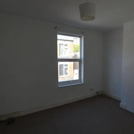 Image 5 - 40 Hawksworth Road, Sheffield, S6 2WG, United Kingdom - Townhouse for rent