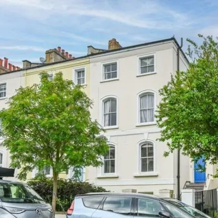 Rent this 3 bed apartment on Archway Road / St John's Way in St John's Way, London