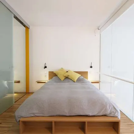 Rent this 1 bed apartment on Madrid in Avenida de Manoteras, 12