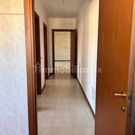 Image 4 - Via Legione Ceccopieri, 26100 Cremona CR, Italy - Apartment for rent
