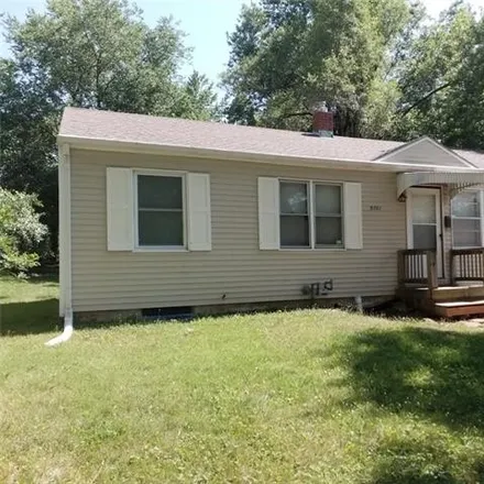 Buy this 3 bed house on 5747 East 101st Terrace in Kansas City, MO 64137