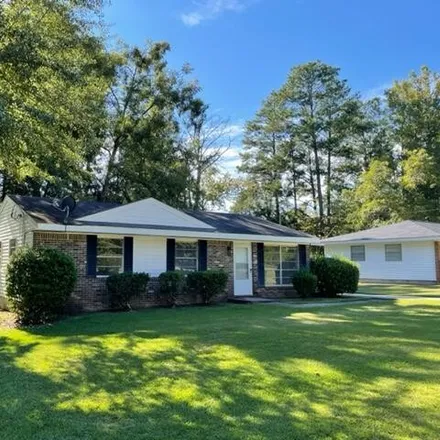 Buy this 3 bed house on 933 Kennedy Circle in Thomson, McDuffie County