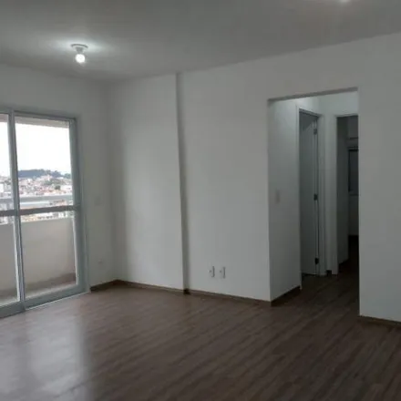 Rent this 2 bed apartment on Rua Lauro Muller in Vila Sacadura Cabral, Santo André - SP