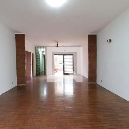 Rent this 3 bed house on Rua Maria Adelaide Miranda Paixão in Jardim Paulista, Ribeirão Preto - SP