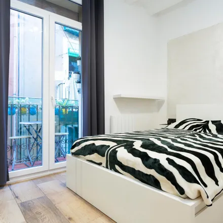 Rent this 2 bed apartment on Carrer dels Salvador in 20, 08001 Barcelona