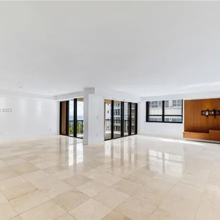 Image 2 - Collins Avenue, Bal Harbour Village, Miami-Dade County, FL 33154, USA - House for rent
