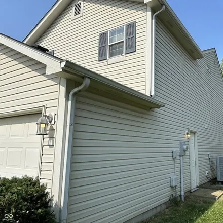 Image 3 - 1218 Tealpoint Cir, Indianapolis, Indiana, 46229 - House for sale