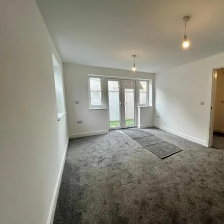 Image 7 - 251 Forest Road, Bristol, BS16 3QY, United Kingdom - House for sale