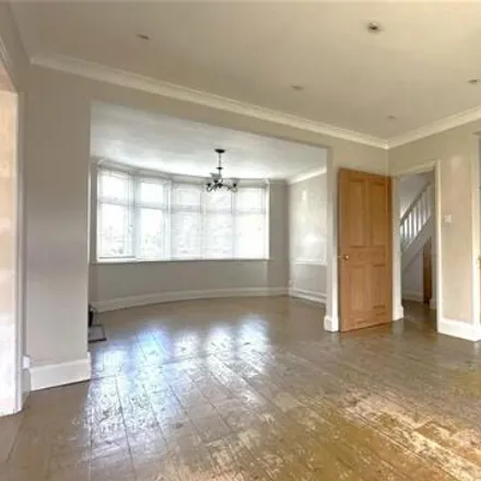 Image 3 - Park Road, London, EN4 9QB, United Kingdom - House for sale