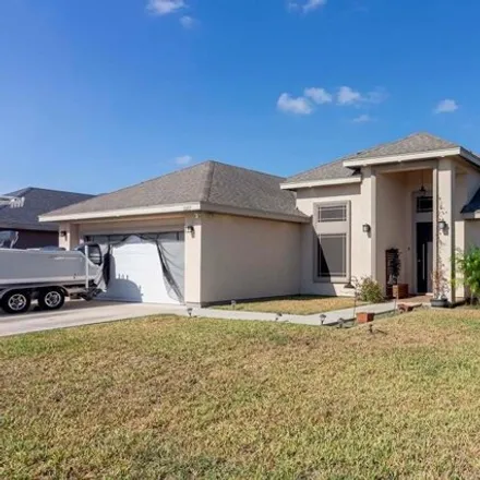 Rent this 4 bed house on unnamed road in Brownsville, TX 78523