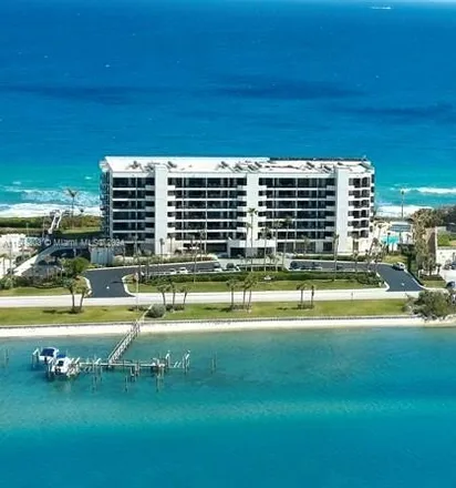 Image 1 - 19790 South Beach Road, Tequesta, Palm Beach County, FL 33469, USA - Condo for sale