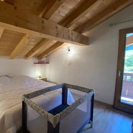 Rent this 5 bed house on La Chapelle-d'Abondance in Route des Frasses, 74360 La Chapelle-d'Abondance
