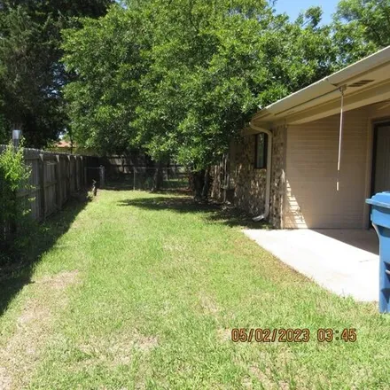 Image 2 - 1153 East Oval Drive, Athens, TX 75751, USA - House for rent