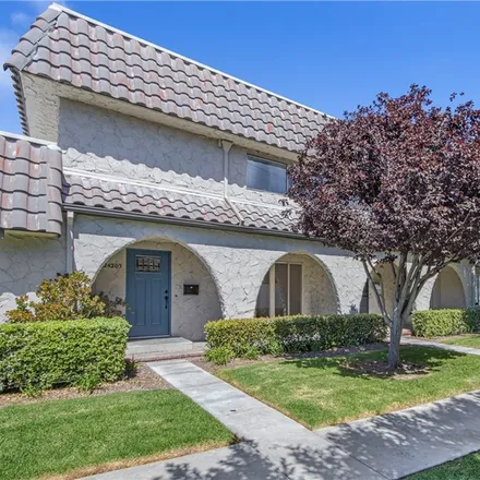Buy this 3 bed townhouse on 25200 Wiley Canyon Road in Santa Clarita, CA 91321