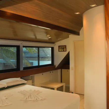 Rent this 2 bed house on Ciclovia da PE-09 in Camela, Ipojuca - PE