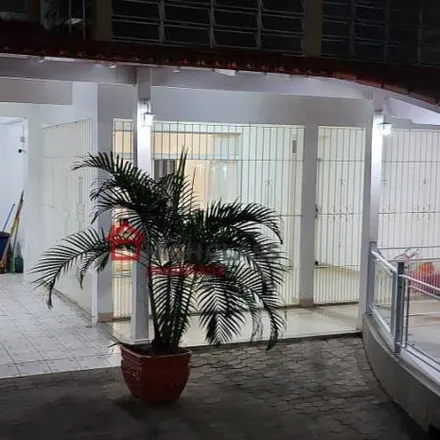 Buy this 5 bed house on Rua Doutor José Benjamim Costa 133 in Centro, Vitória - ES