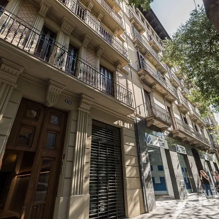 Image 6 - Plaça del Doctor Letamendi, 36, 08001 Barcelona, Spain - Apartment for rent
