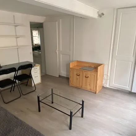 Rent this 1 bed apartment on 41 Rue Saint Patrice in 76000 Rouen, France