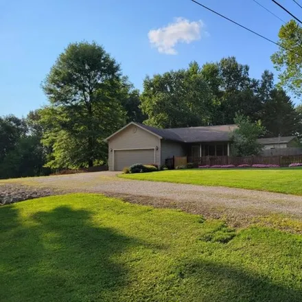 Image 3 - 2213 Plank Road, Chandler, Warrick County, IN 47630, USA - House for sale