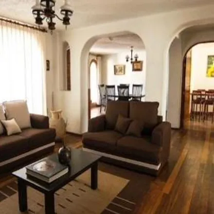 Buy this 4 bed house on unnamed road in Álvaro Obregón, 01900 Santa Fe