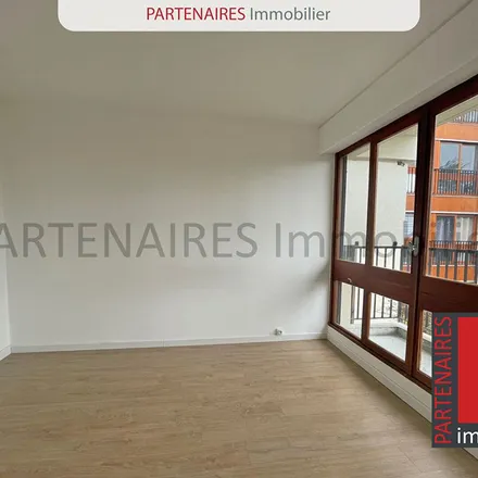 Rent this 1 bed apartment on 24 Rue Laurent Gaudet in 78150 Le Chesnay-Rocquencourt, France
