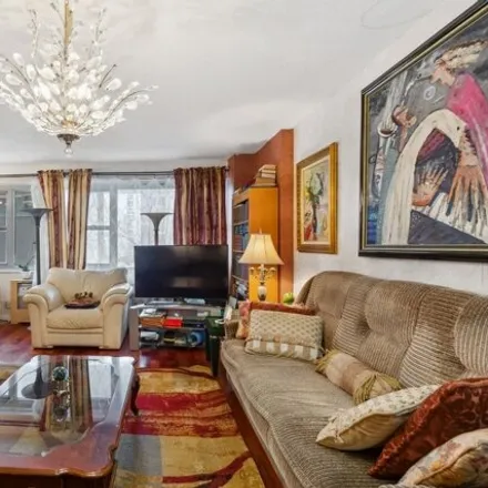 Buy this 1 bed condo on 100 West 93rd Street in New York, NY 10025