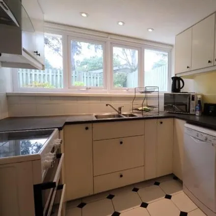 Rent this 5 bed townhouse on Bantock Way in Harborne, B17 0LY
