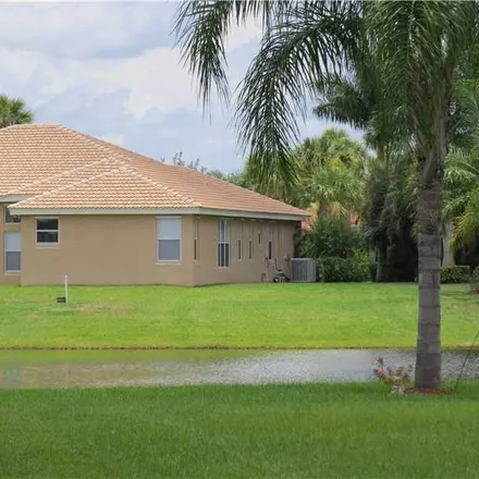 Image 5 - 1994 Grey Falcon Circle Southwest, Florida Ridge, FL 32962, USA - House for rent