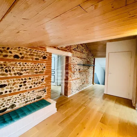 Rent this 6 bed apartment on Chemin des Monges in 31140 Launaguet, France