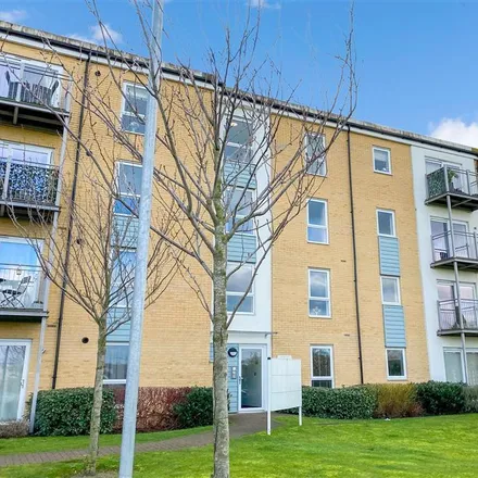 Rent this 2 bed apartment on Tesco Extra in 300 Hornchurch Road, London