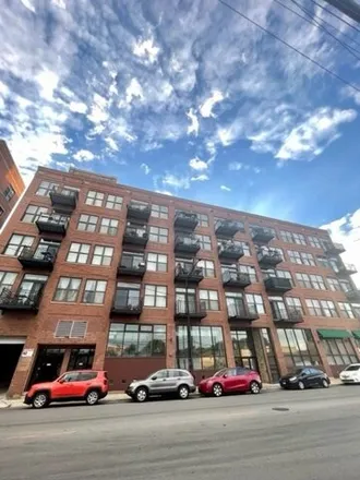 Rent this 1 bed condo on 2310 South Canal Street in Chicago, IL 60607