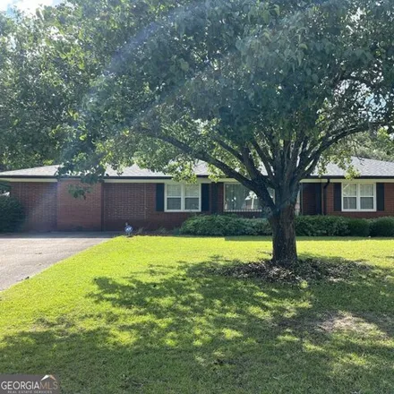 Buy this 3 bed house on 503 West 7th Street in Vidalia, GA 30474
