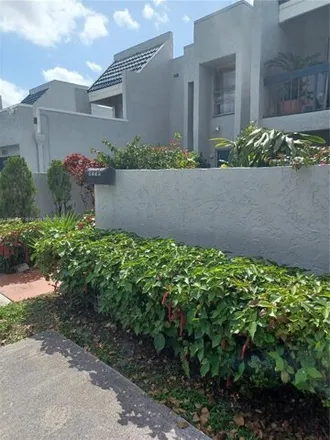 Image 3 - 1847 Northwest 58th Avenue, Lauderhill, FL 33313, USA - Townhouse for sale