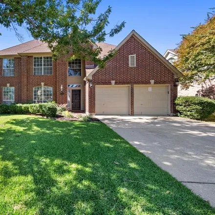 Buy this 4 bed house on 5602 Memorial Drive in Arlington, TX 76017