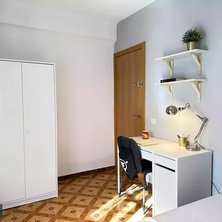 Image 4 - Calle de Julia Nebot, 28025 Madrid, Spain - Apartment for rent