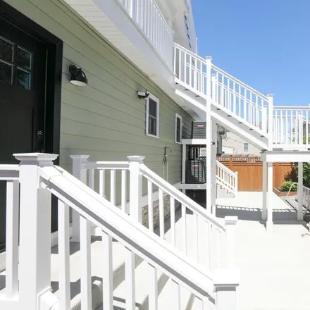 Image 9 - 609 West 26th Avenue, West Wildwood, Cape May County, NJ 08260, USA - Duplex for sale