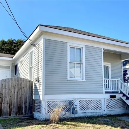 Rent this 2 bed house on 809 Saint Mary's Boulevard - 8th Street in Galveston, TX 77550
