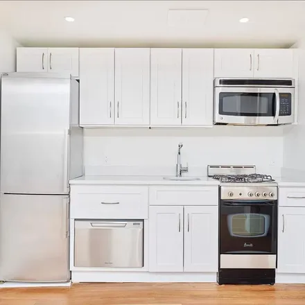 Rent this 4 bed apartment on 201 East 4th Street in New York, NY 10009