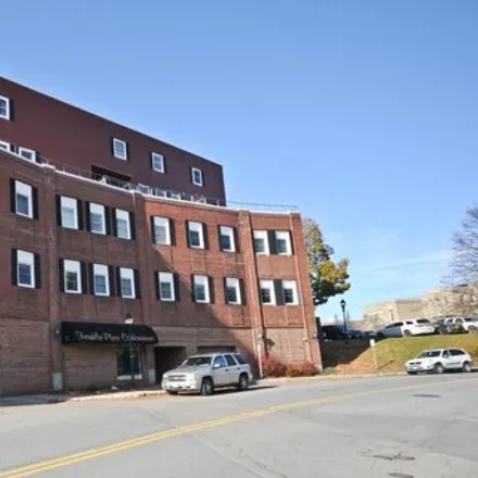 Buy this 2 bed condo on 112 Franklin Street in Bangor, ME 04401