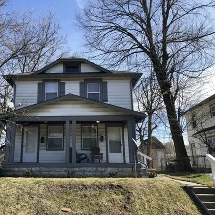 Buy this studio house on 937 North Gladstone Avenue in Indianapolis, IN 46201